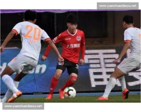 大连博阳迎战青岛中能赛季关键之战引发球迷关注双方全力争胜焦点